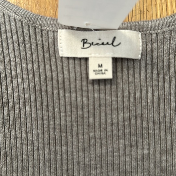 *last chance* NWT. Becul | crop, fitted, ribbed grey long sleeve sweater - Picture 3 of 16